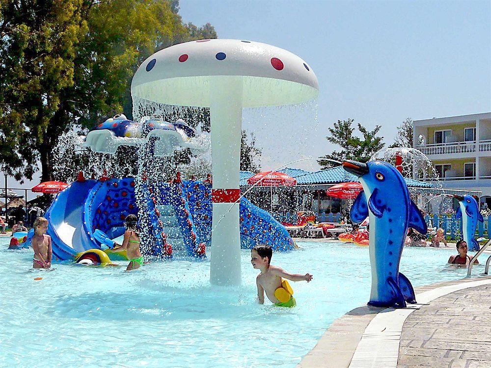 Messonghi Beach Holiday Resort مورايتيكا المظهر الخارجي الصورة