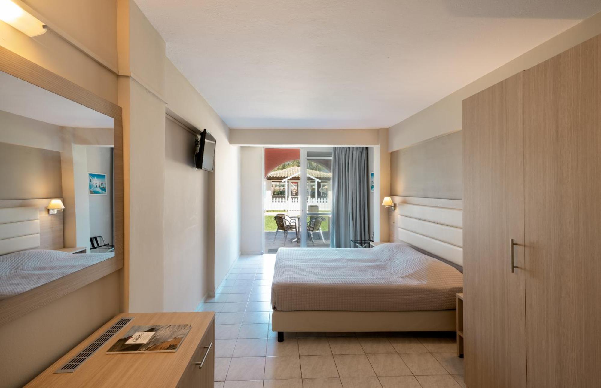 Messonghi Beach Holiday Resort مورايتيكا المظهر الخارجي الصورة